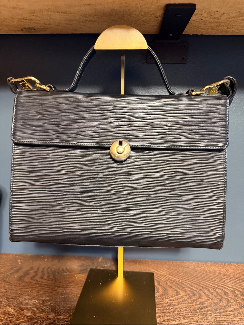 New arrival- Pelle Borsa Vintage Leather Turlock 2 Way Satchel